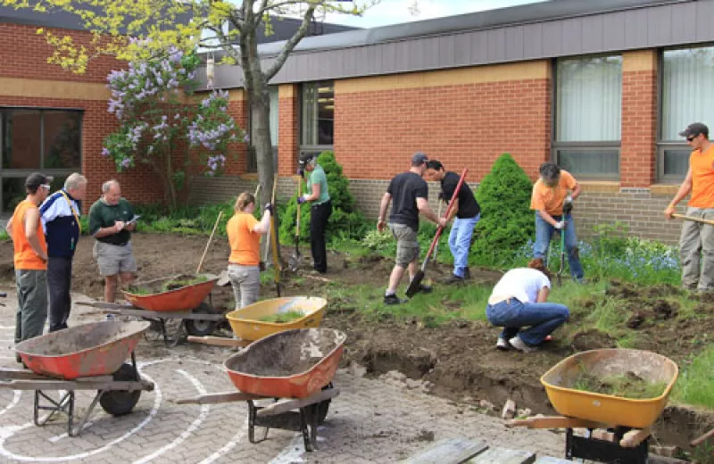 2011-MESF-Courtyard-Reno