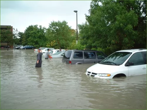 Image of flooding in a parking lot in the Don Mills Channel area
